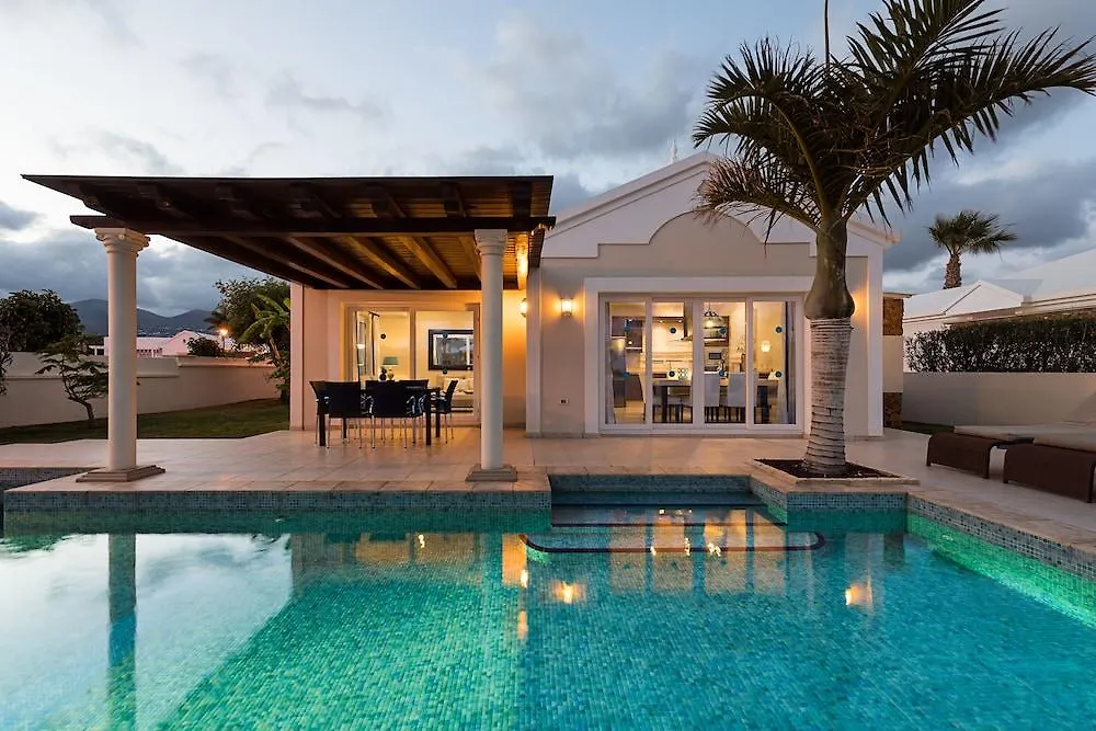 Villas Alondra Puerto del Carmen  0*, Puerto del Carmen (Lanzarote) Spain