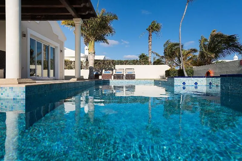 Villas Alondra Puerto del Carmen  Spain
